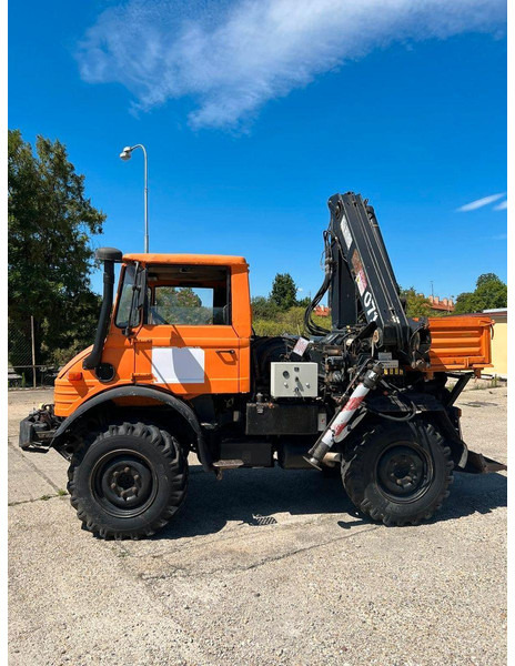Mercedes-Benz UNIMOG U-900 - Μονοαξονικά τρακτέρ: φωτογραφία 1 Mercedes-Benz UNIMOG U-900 - Μονοαξονικά τρακτέρ: φωτογραφία 1