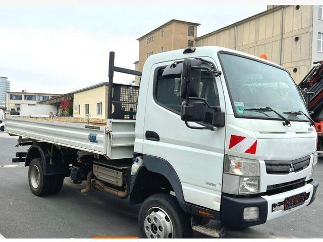 Mitsubishi Fuso 4x4 3 way tipper - Φορτηγό ανατρεπόμενο: φωτογραφία 2 Mitsubishi Fuso 4x4 3 way tipper - Φορτηγό ανατρεπόμενο: φωτογραφία 2