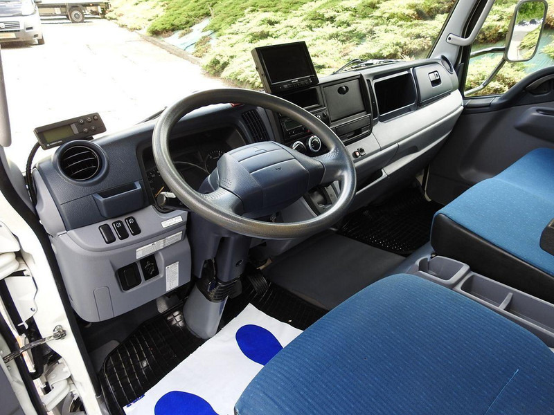 Mitsubishi Fuso CANTER FUSO 7C15 KONTENER CHŁODNIA WINDA 14 PALET -4*C ZASILANIE - Φορτηγό ψυγείο: φωτογραφία 2 Mitsubishi Fuso CANTER FUSO 7C15 KONTENER CHŁODNIA WINDA 14 PALET -4*C ZASILANIE - Φορτηγό ψυγείο: φωτογραφία 2