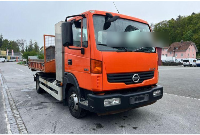 Nissan Atleon 80.19 - Hook lift truck+tipper - Φορτηγό φόρτωσης γάντζου: φωτογραφία 4 Nissan Atleon 80.19 - Hook lift truck+tipper - Φορτηγό φόρτωσης γάντζου: φωτογραφία 4