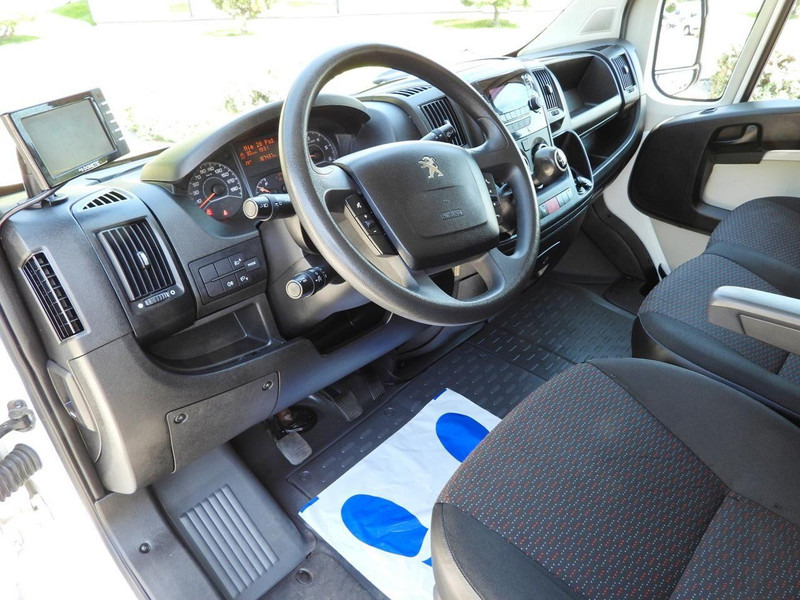 Peugeot BOXER KONTENER WINDA 8 PALET TEMPOMAT KLIMATYZACJA  130KM [ K249 - Επαγγελματικό αυτοκίνητο κόφα: φωτογραφία 2 Peugeot BOXER KONTENER WINDA 8 PALET TEMPOMAT KLIMATYZACJA  130KM [ K249 - Επαγγελματικό αυτοκίνητο κόφα: φωτογραφία 2