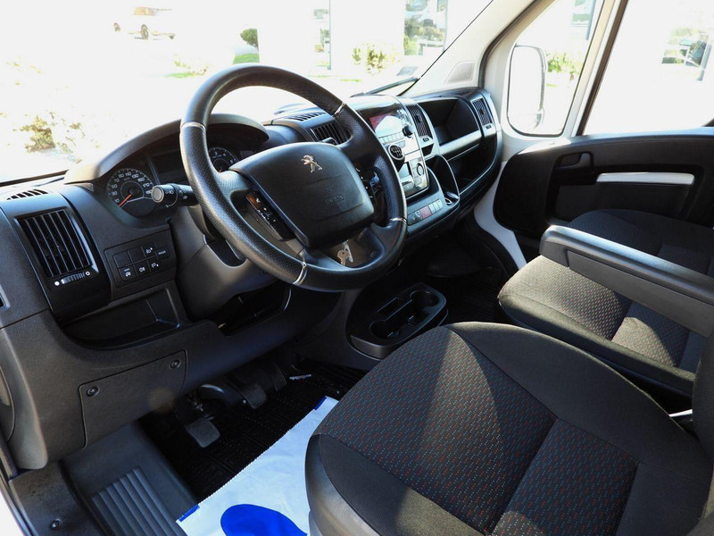 Peugeot BOXER PLANDEKA - Επαγγελματικό αυτοκίνητο με μουσαμά: φωτογραφία 2 Peugeot BOXER PLANDEKA - Επαγγελματικό αυτοκίνητο με μουσαμά: φωτογραφία 2
