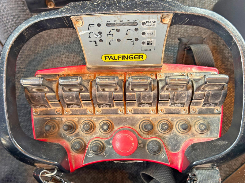 Renault C430 * PALFINGER PK 18002 - EHC + FUNK/ 6x4 - Φορτηγό με ανοιχτή καρότσα, Φορτηγό με γερανό: φωτογραφία 4 Renault C430 * PALFINGER PK 18002 - EHC + FUNK/ 6x4 - Φορτηγό με ανοιχτή καρότσα, Φορτηγό με γερανό: φωτογραφία 4