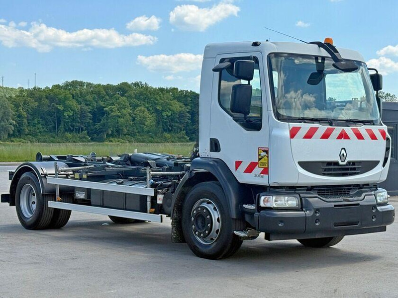 Renault MIDLUM 300 DXI* ABROLLKIPPER * - Φορτηγό φόρτωσης γάντζου: φωτογραφία 3 Renault MIDLUM 300 DXI* ABROLLKIPPER * - Φορτηγό φόρτωσης γάντζου: φωτογραφία 3