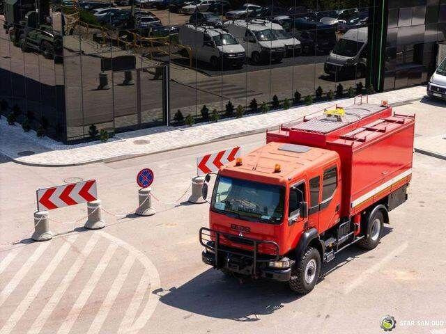 Μίσθωση Renault MIDLUM 4x4 DOKA Brigade Double Cabin Camper Renault MIDLUM 4x4 DOKA Brigade Double Cabin Camper: φωτογραφία 10