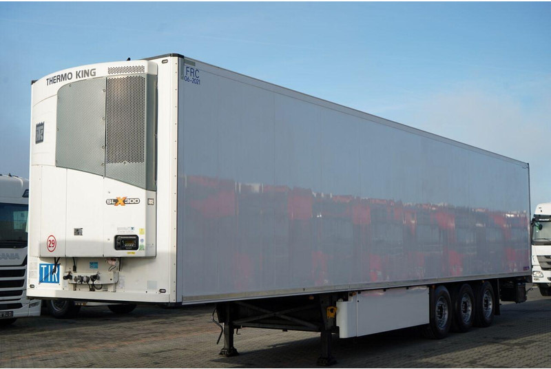 Schmitz Cargobull CHŁODNIA / THERMO KING SLX 300 / HAKÓWKA / OŚ PODNOSZONA / KOSZ - Επικαθήμενο ψυγείο: φωτογραφία 1 Schmitz Cargobull CHŁODNIA / THERMO KING SLX 300 / HAKÓWKA / OŚ PODNOSZONA / KOSZ - Επικαθήμενο ψυγείο: φωτογραφία 1