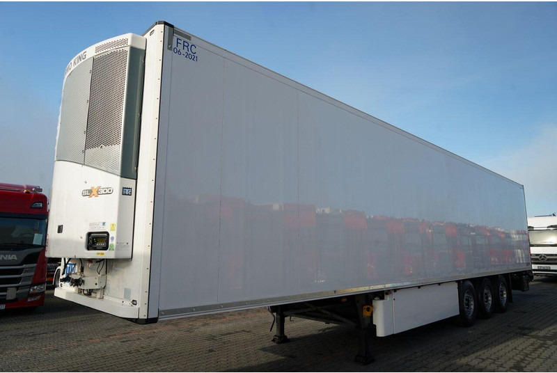 Schmitz Cargobull CHŁODNIA / THERMO KING SLX 300 / HAKÓWKA / OŚ PODNOSZONA / KOSZ - Επικαθήμενο ψυγείο: φωτογραφία 2 Schmitz Cargobull CHŁODNIA / THERMO KING SLX 300 / HAKÓWKA / OŚ PODNOSZONA / KOSZ - Επικαθήμενο ψυγείο: φωτογραφία 2