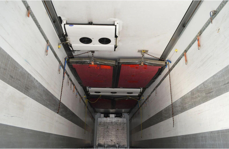 Schmitz Cargobull SKO 24REFRIGERATOR + LIFT ROLLER SHUTTER CARRIER VECTOR 1850Mtº - Επικαθήμενο ψυγείο: φωτογραφία 4 Schmitz Cargobull SKO 24REFRIGERATOR + LIFT ROLLER SHUTTER CARRIER VECTOR 1850Mtº - Επικαθήμενο ψυγείο: φωτογραφία 4