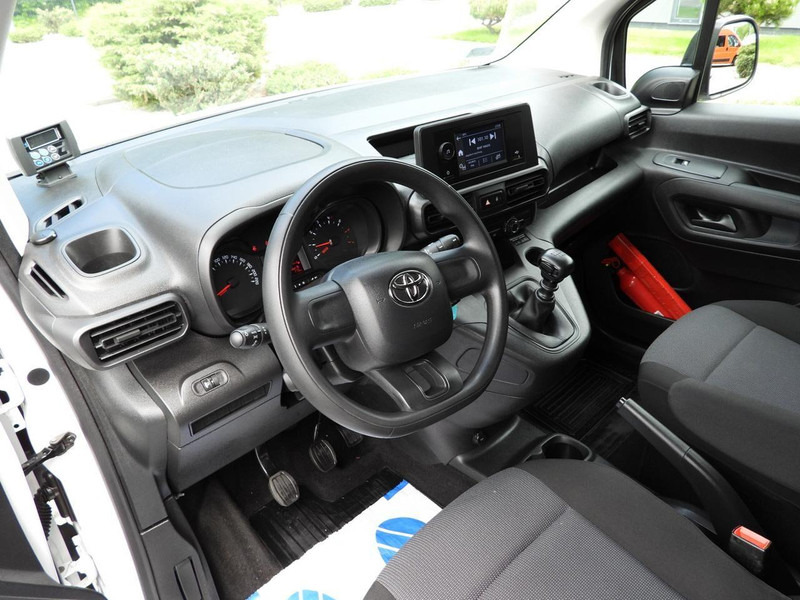 Toyota PROACE CITY FURGON CHŁODNIA -15*C ZASILANIE 230V TEMPOMAT KLIM - Επαγγελματικό αυτοκίνητο ψυγείο: φωτογραφία 2 Toyota PROACE CITY FURGON CHŁODNIA -15*C ZASILANIE 230V TEMPOMAT KLIM - Επαγγελματικό αυτοκίνητο ψυγείο: φωτογραφία 2