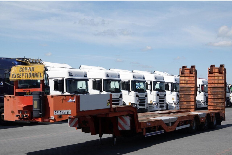 Trax NACZEPA LAWETA / NISKOPODWOZIE / NAJAZDY HYDRAULICZNE / OŚ SKRĘ - Επικαθήμενο με χαμηλό δάπεδο: φωτογραφία 3 Trax NACZEPA LAWETA / NISKOPODWOZIE / NAJAZDY HYDRAULICZNE / OŚ SKRĘ - Επικαθήμενο με χαμηλό δάπεδο: φωτογραφία 3