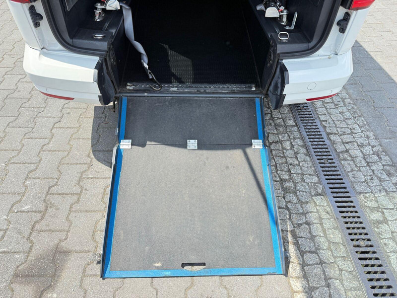 Volkswagen Caddy 2.0 TDI (7-Si.) DSG Maxi Family - Αυτοκίνητο: φωτογραφία 2 Volkswagen Caddy 2.0 TDI (7-Si.) DSG Maxi Family - Αυτοκίνητο: φωτογραφία 2