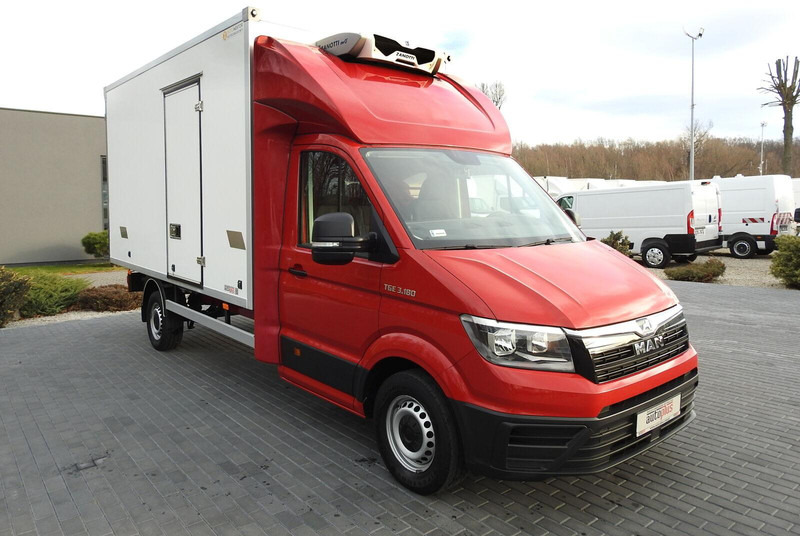 Volkswagen Crafter REFRIGERATOR -5*C 8 PALETS - Επαγγελματικό αυτοκίνητο ψυγείο: φωτογραφία 4 Volkswagen Crafter REFRIGERATOR -5*C 8 PALETS - Επαγγελματικό αυτοκίνητο ψυγείο: φωτογραφία 4