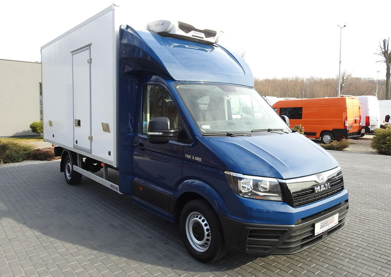 Volkswagen Crafter REGRIGERATOR BOX -5*C 8 PALLETS HEATING FUNCTION - Επαγγελματικό αυτοκίνητο ψυγείο: φωτογραφία 4 Volkswagen Crafter REGRIGERATOR BOX -5*C 8 PALLETS HEATING FUNCTION - Επαγγελματικό αυτοκίνητο ψυγείο: φωτογραφία 4