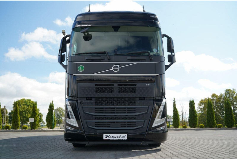 Volvo FH 500 / I-SAVE / TANDEM PRZEJAZDOWY / 2023 / KLIMA POSTOJOWA / - Φορτηγό μουσαμάς: φωτογραφία 3 Volvo FH 500 / I-SAVE / TANDEM PRZEJAZDOWY / 2023 / KLIMA POSTOJOWA / - Φορτηγό μουσαμάς: φωτογραφία 3