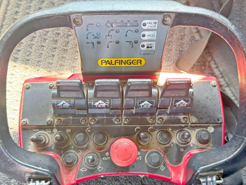 Φορτηγό με ανοιχτή καρότσα, Φορτηγό με γερανό Volvo FH 500: φωτογραφία 13