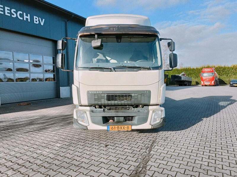 Volvo FL210 - Platform truck - Φορτηγό με ανοιχτή καρότσα: φωτογραφία 4 Volvo FL210 - Platform truck - Φορτηγό με ανοιχτή καρότσα: φωτογραφία 4