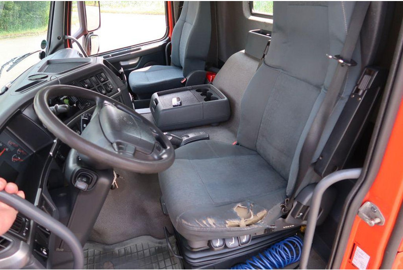 Φορτηγό με ανοιχτή καρότσα, Φορτηγό με γερανό Volvo FM 330 6x2: φωτογραφία 11 Φορτηγό με ανοιχτή καρότσα, Φορτηγό με γερανό Volvo FM 330 6x2: φωτογραφία 11