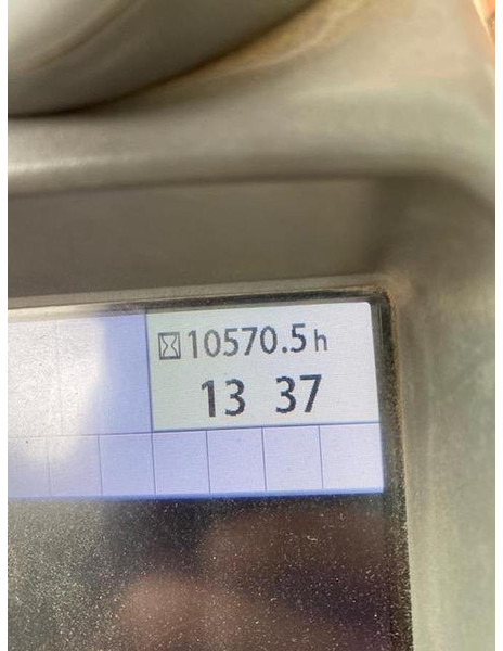 Hitachi ZX250LC - Εκσκαφέας: φωτογραφία 4 Hitachi ZX250LC - Εκσκαφέας: φωτογραφία 4