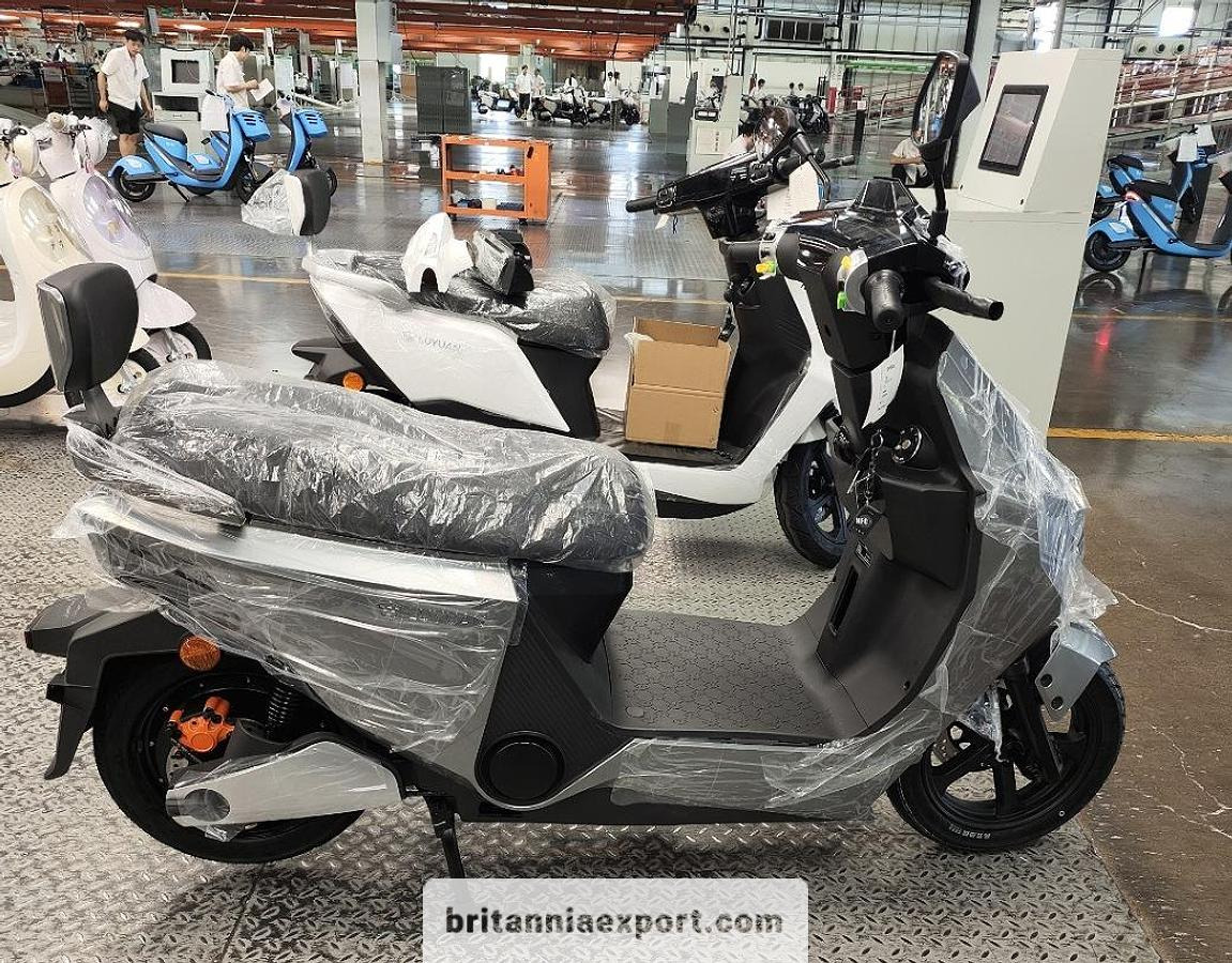 LUYUAN MKK Pro Max 80 Km/h Electric Scooter - Μοτοσικλέτα: φωτογραφία 2 LUYUAN MKK Pro Max 80 Km/h Electric Scooter - Μοτοσικλέτα: φωτογραφία 2