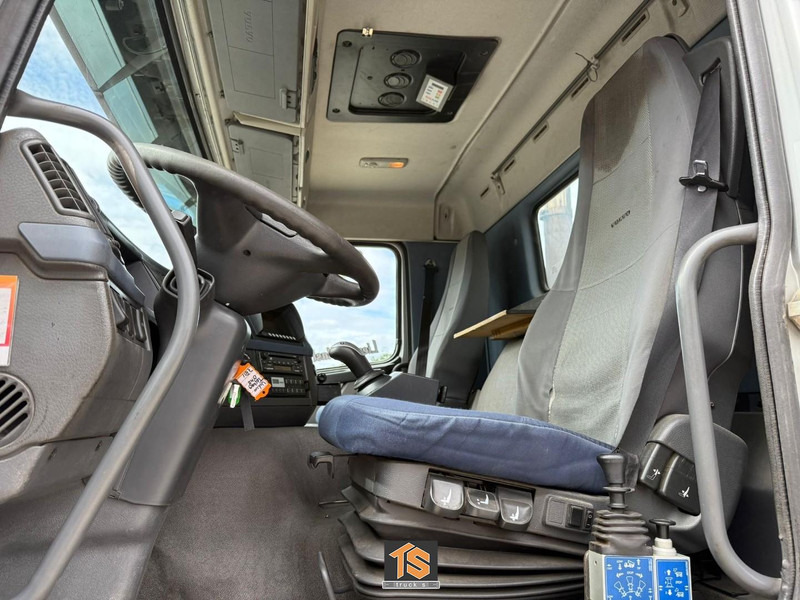 Volvo FM2000-T TERBERG 8X8 - EURO 5 - AUTOMATIC - KIPPER/TIPPER - NL TRUCK - ISOLATED HARDOX - TOP! - Φορτηγό ανατρεπόμενο: φωτογραφία 4 Volvo FM2000-T TERBERG 8X8 - EURO 5 - AUTOMATIC - KIPPER/TIPPER - NL TRUCK - ISOLATED HARDOX - TOP! - Φορτηγό ανατρεπόμενο: φωτογραφία 4