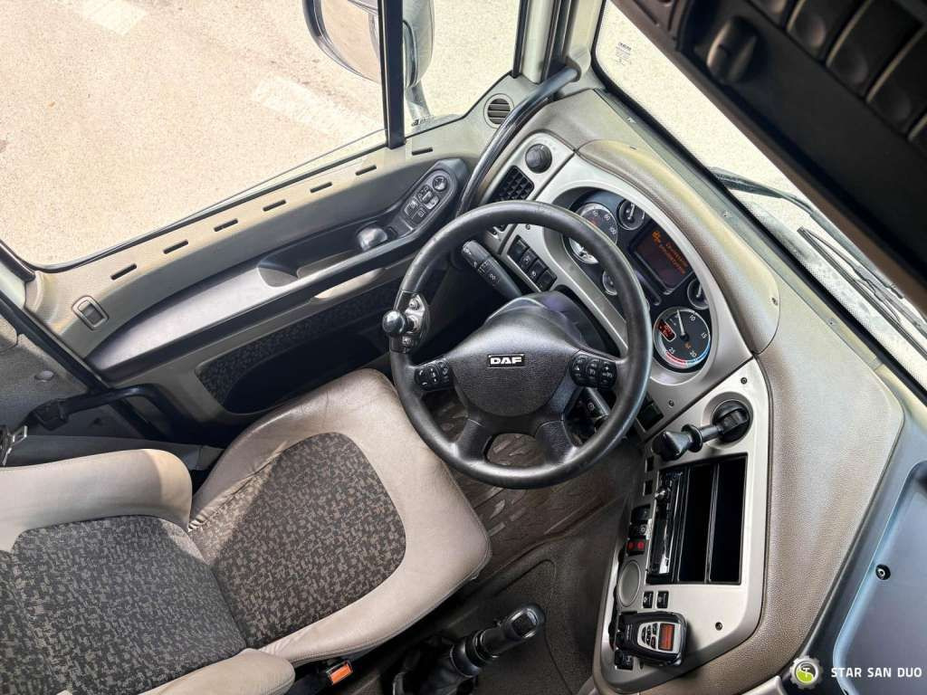 Τράκτορας DAF  XF 105.510 8x4 FASSI F800 XP Crane Fifth wheel: φωτογραφία 23