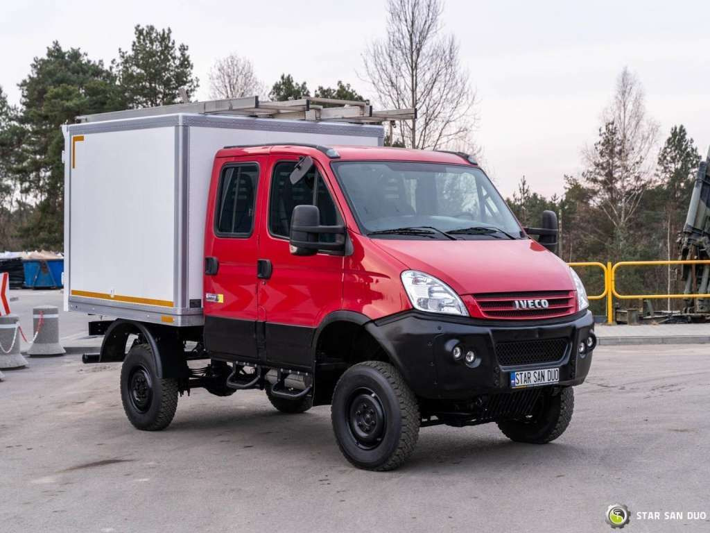 Iveco DAILY 4X4 OFFROAD CAMPER BOX DOKA Iveco DAILY 4X4 OFFROAD CAMPER BOX DOKA - Φορτηγό σασί: φωτογραφία 3 Iveco DAILY 4X4 OFFROAD CAMPER BOX DOKA Iveco DAILY 4X4 OFFROAD CAMPER BOX DOKA - Φορτηγό σασί: φωτογραφία 3