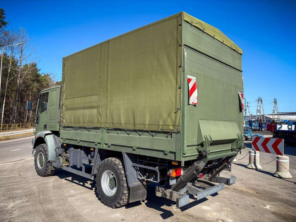 Iveco EUROCARGO 4x4 Offroad Camper Winde - Φορτηγό μουσαμάς: φωτογραφία 4 Iveco EUROCARGO 4x4 Offroad Camper Winde - Φορτηγό μουσαμάς: φωτογραφία 4