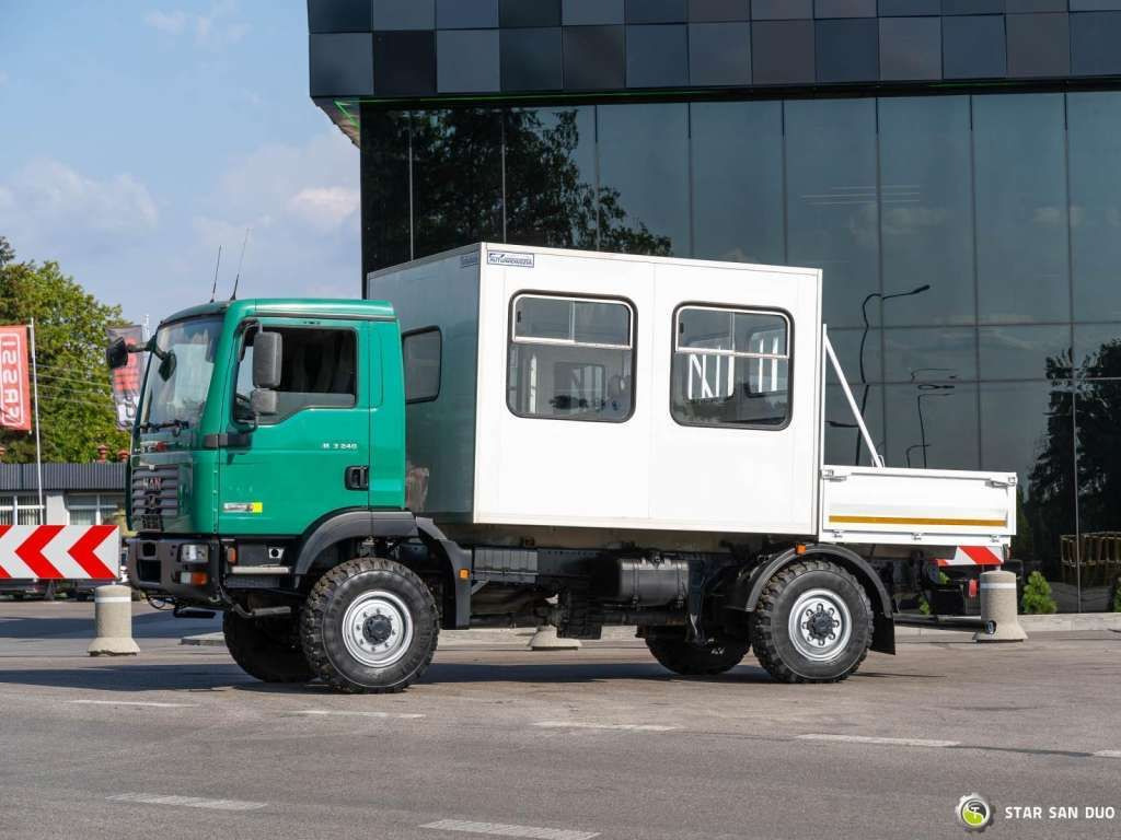 MAN TGM 13.240 4x4 BL Double Cab Camper BUS - Φορτηγό σασί: φωτογραφία 4 MAN TGM 13.240 4x4 BL Double Cab Camper BUS - Φορτηγό σασί: φωτογραφία 4