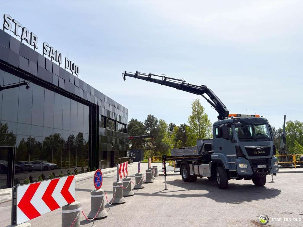 Φορτηγό ανατρεπόμενο MAN  TGS 18.480 4x4 HIAB 188 E-4 CRANE KIPPER EURO 6 MAN  TGS 18.480 4x4 HIAB 188 E-4 CRANE KIPPER EURO 6: φωτογραφία 12