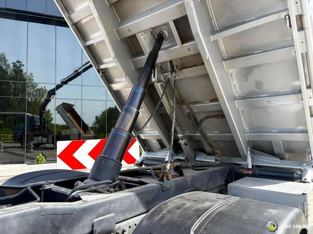 Φορτηγό ανατρεπόμενο MAN  TGS 18.480 4x4 HIAB 188 E-4 CRANE KIPPER EURO 6 MAN  TGS 18.480 4x4 HIAB 188 E-4 CRANE KIPPER EURO 6: φωτογραφία 26