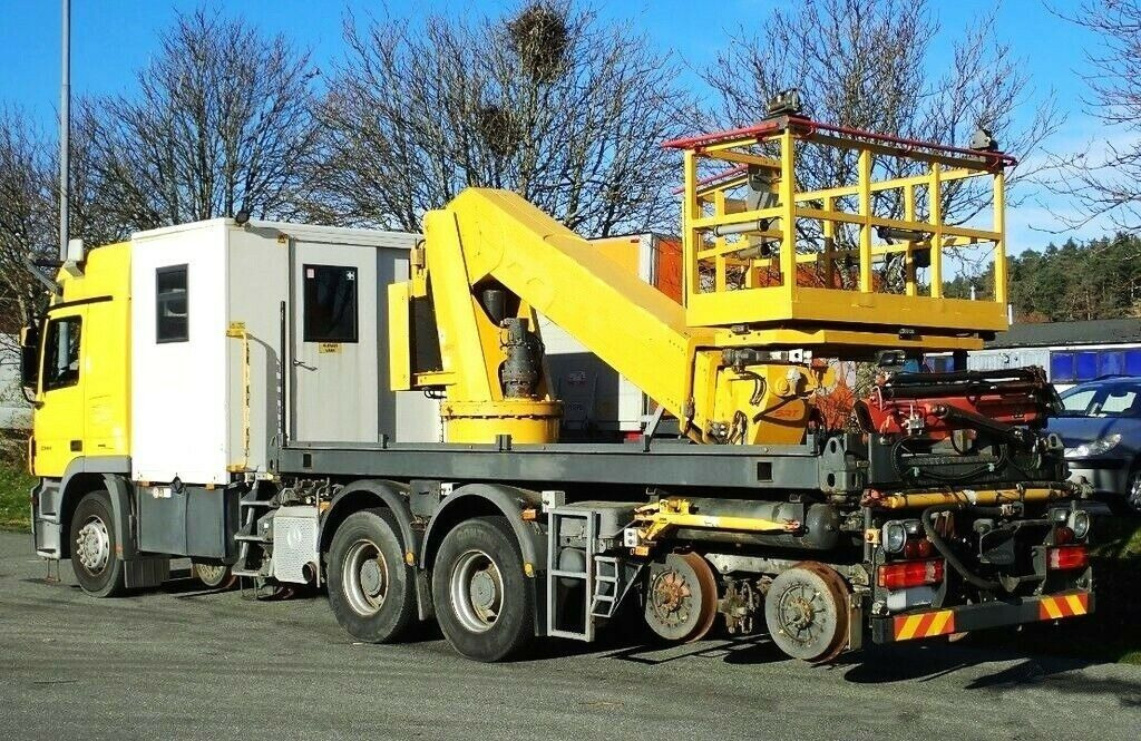 Φορτηγό με εναέρια πλατφόρμα Mercedes-Benz 3344 SRT SCHÖRLING Road Rail Railway Zweiweg .: φωτογραφία 8