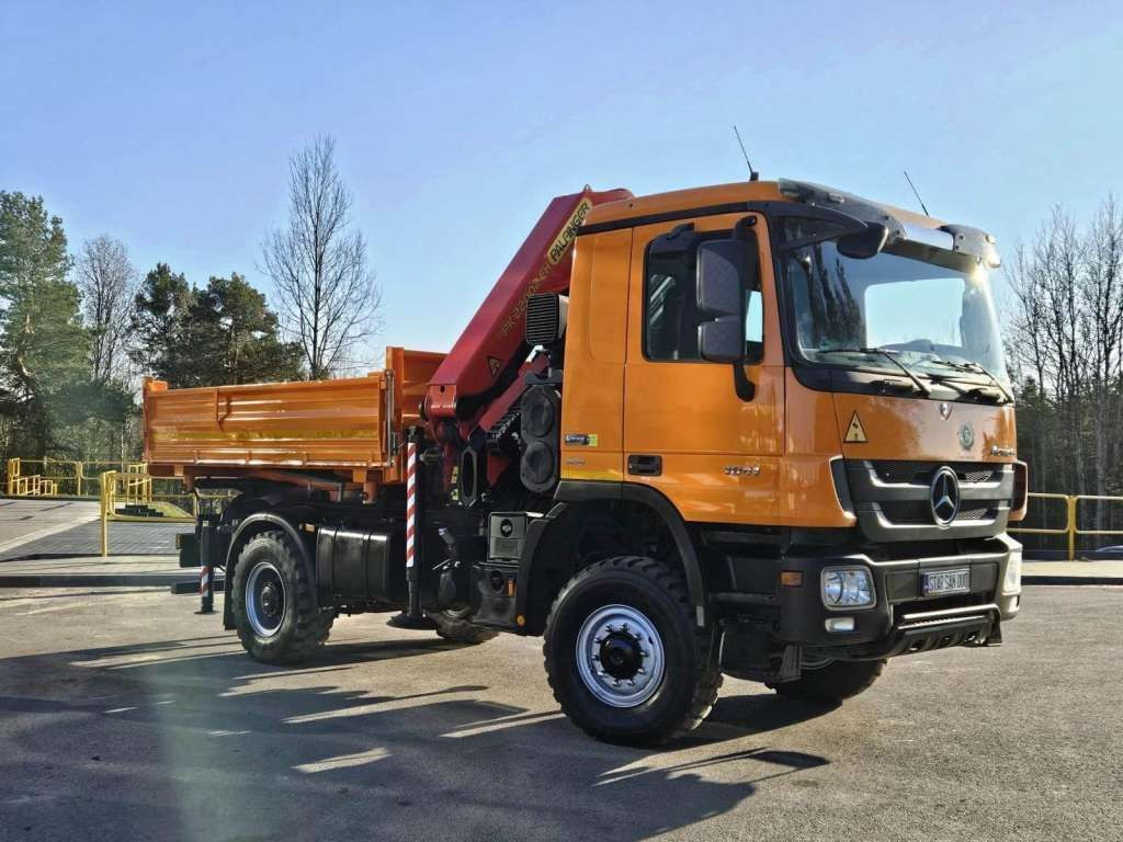 Mercedes-Benz ACTROS 1841 4x4 PALFINGER PK 22002 CRANE KIPER - Φορτηγό ανατρεπόμενο, Φορτηγό με γερανό: φωτογραφία 4 Mercedes-Benz ACTROS 1841 4x4 PALFINGER PK 22002 CRANE KIPER - Φορτηγό ανατρεπόμενο, Φορτηγό με γερανό: φωτογραφία 4