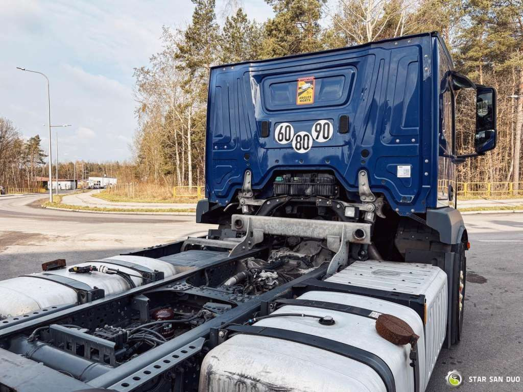 Τράκτορας Mercedes-Benz  ACTROS 1843 4x2 EURO 6 Hydraulic LOHR: φωτογραφία 11