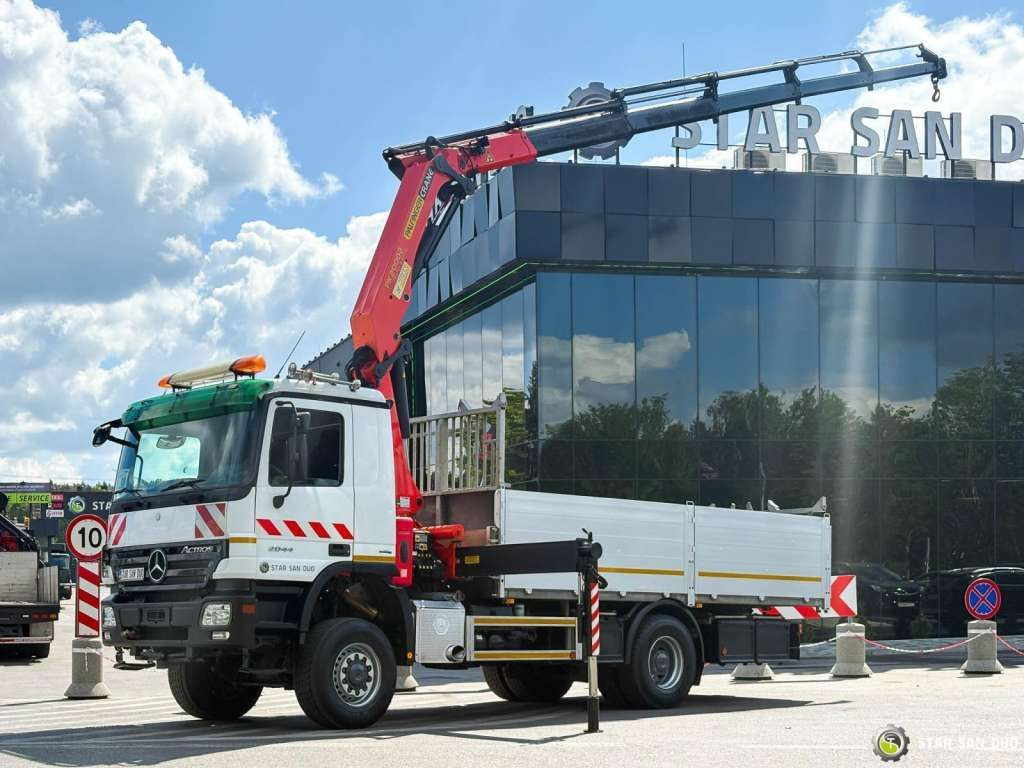 Mercedes-Benz ACTROS 2044A 4x4 Palfinger PK 20002 hds Crane - Φορτηγό με γερανό: φωτογραφία 3 Mercedes-Benz ACTROS 2044A 4x4 Palfinger PK 20002 hds Crane - Φορτηγό με γερανό: φωτογραφία 3