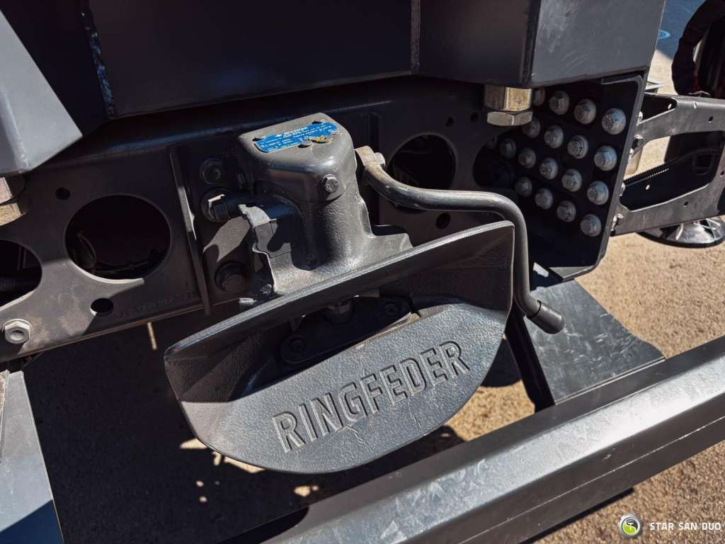 Φορτηγό με γερανό Mercedes-Benz  ACTROS 3351 NEW 6x4 Fassi F485 Crane: φωτογραφία 10 Φορτηγό με γερανό Mercedes-Benz  ACTROS 3351 NEW 6x4 Fassi F485 Crane: φωτογραφία 10