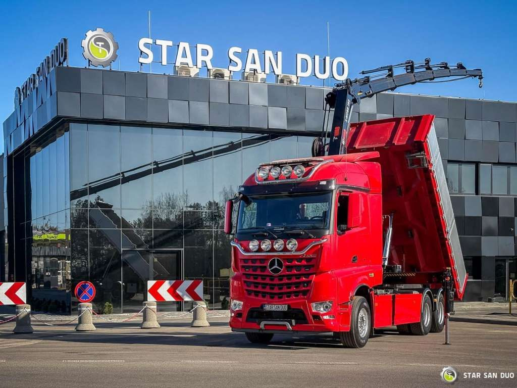 Mercedes-Benz  AROCS 3358L 6x4 HIAB 192X-HIPRO E-6 Crane Kippe - Φορτηγό με γερανό: φωτογραφία 4 Mercedes-Benz  AROCS 3358L 6x4 HIAB 192X-HIPRO E-6 Crane Kippe - Φορτηγό με γερανό: φωτογραφία 4