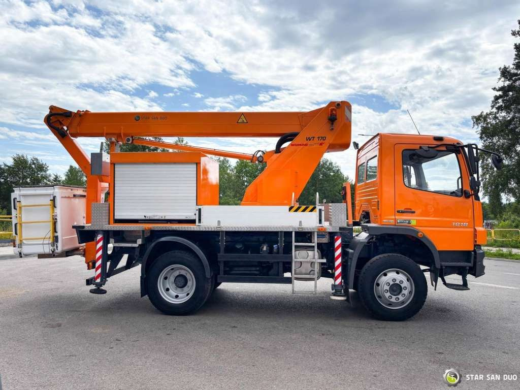 Mercedes-Benz ATEGO 4x4 1018 WUMAG WT 170 Platform Lift 17m - Φορτηγό με εναέρια πλατφόρμα: φωτογραφία 4 Mercedes-Benz ATEGO 4x4 1018 WUMAG WT 170 Platform Lift 17m - Φορτηγό με εναέρια πλατφόρμα: φωτογραφία 4