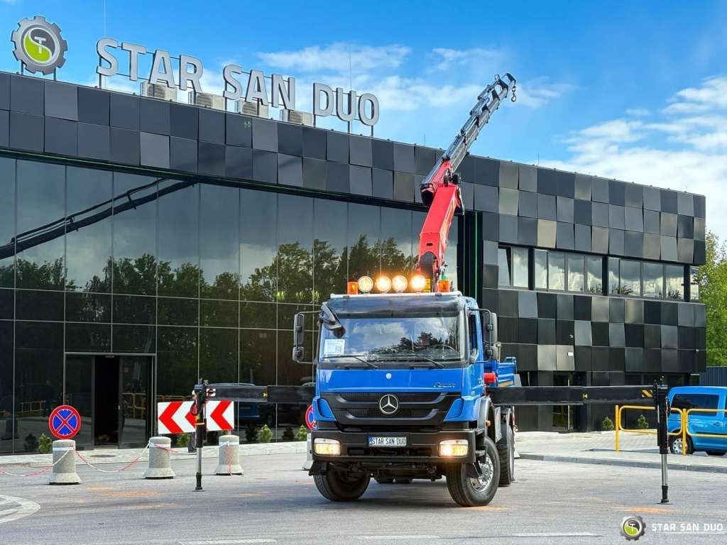 Mercedes-Benz AXOR 1833 4x4 Palfinger PK 22002 EH Crane Winch - Φορτηγό με γερανό: φωτογραφία 3 Mercedes-Benz AXOR 1833 4x4 Palfinger PK 22002 EH Crane Winch - Φορτηγό με γερανό: φωτογραφία 3