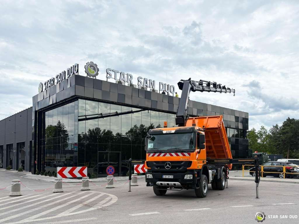 Mercedes-Benz Actros 1841 AK 4x4 Hiab 288E-7 Crane Kipper - Φορτηγό με γερανό: φωτογραφία 2 Mercedes-Benz Actros 1841 AK 4x4 Hiab 288E-7 Crane Kipper - Φορτηγό με γερανό: φωτογραφία 2