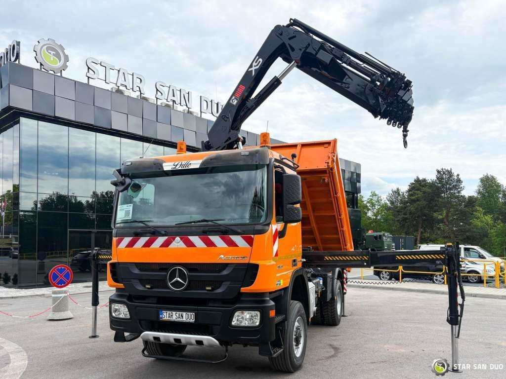Mercedes-Benz Actros 1841 AK 4x4 Hiab 288E-7 Crane Kipper - Φορτηγό ανατρεπόμενο: φωτογραφία 4 Mercedes-Benz Actros 1841 AK 4x4 Hiab 288E-7 Crane Kipper - Φορτηγό ανατρεπόμενο: φωτογραφία 4