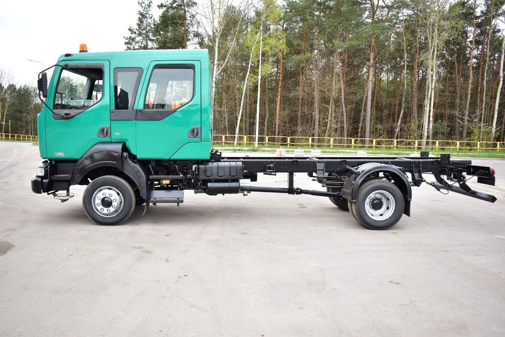 Renault MIDLUM 4x4 DOKA DUBEL KABINE CHASSIS - Φορτηγό σασί: φωτογραφία 2 Renault MIDLUM 4x4 DOKA DUBEL KABINE CHASSIS - Φορτηγό σασί: φωτογραφία 2
