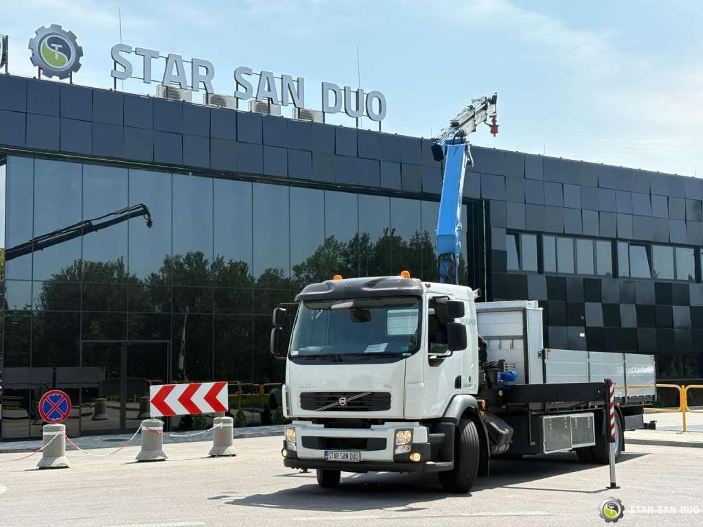 Volvo FE 240 4x2 HMF 1560 K3 HDS Rotator Crane Kran - Φορτηγό με γερανό: φωτογραφία 3 Volvo FE 240 4x2 HMF 1560 K3 HDS Rotator Crane Kran - Φορτηγό με γερανό: φωτογραφία 3