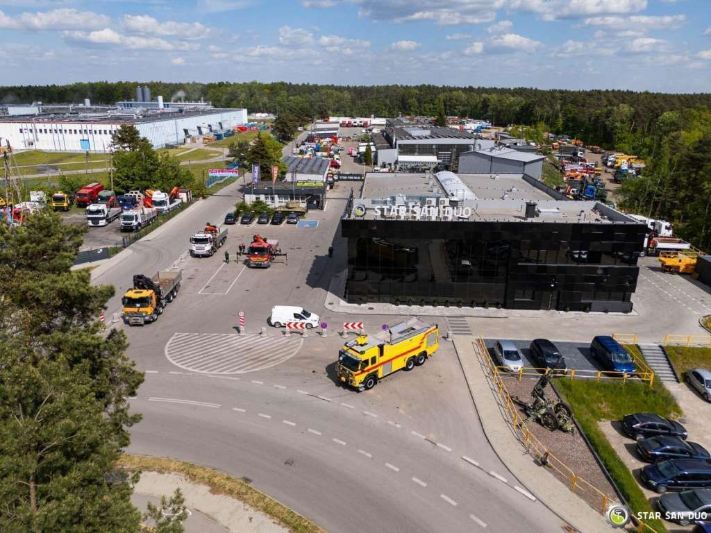 Volvo FM 460 6x6 Rosenbauer Fire Truck LSP Water Tank - Φορτηγό: φωτογραφία 2 Volvo FM 460 6x6 Rosenbauer Fire Truck LSP Water Tank - Φορτηγό: φωτογραφία 2