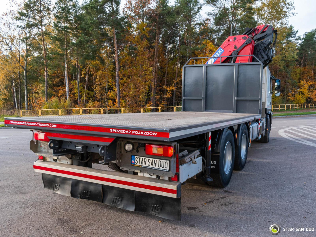 Φορτηγό με γερανό : φωτογραφία 20