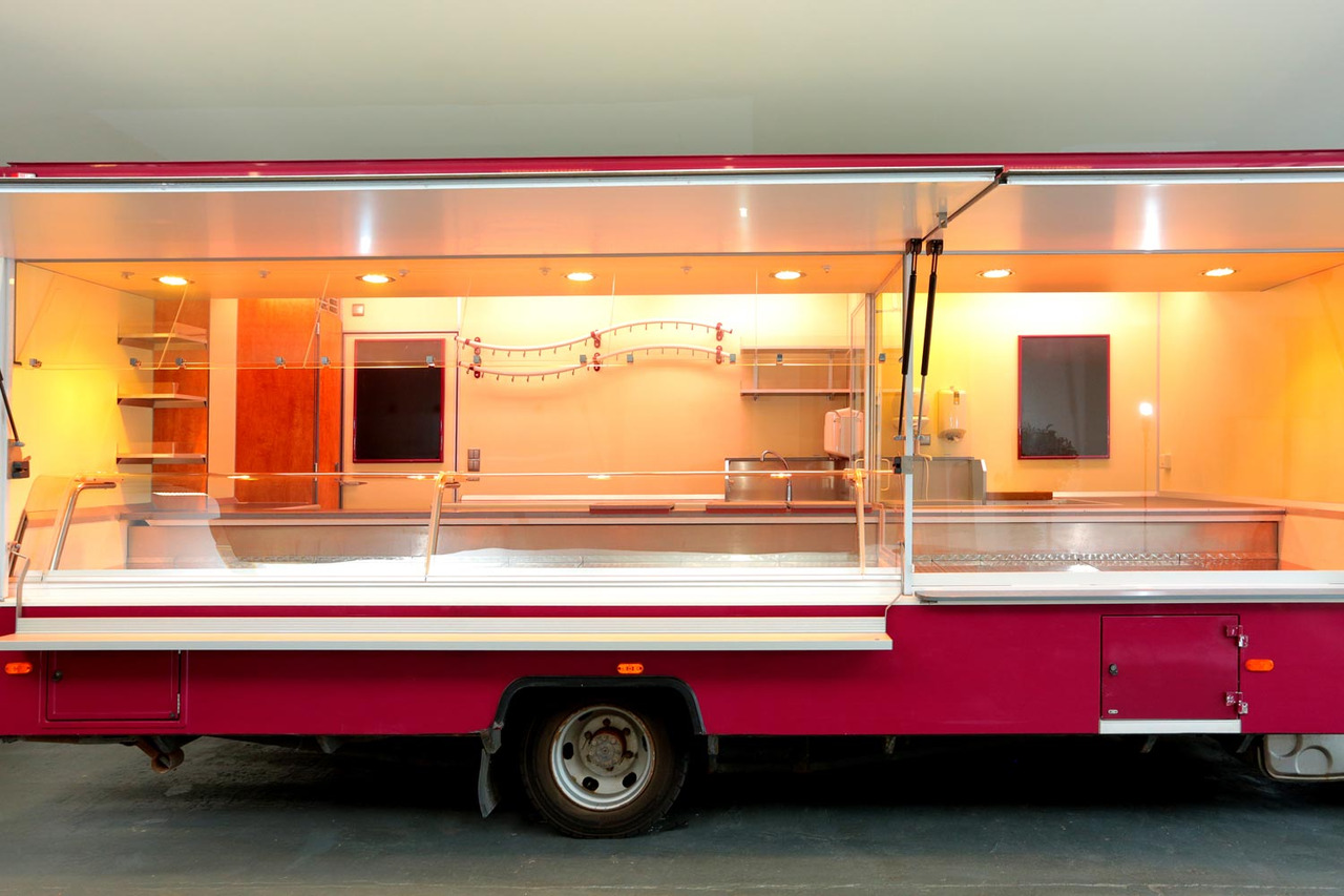 BORCO HÖHNS - Αυτοκινούμενη καντίνα: φωτογραφία 4 BORCO HÖHNS - Αυτοκινούμενη καντίνα: φωτογραφία 4