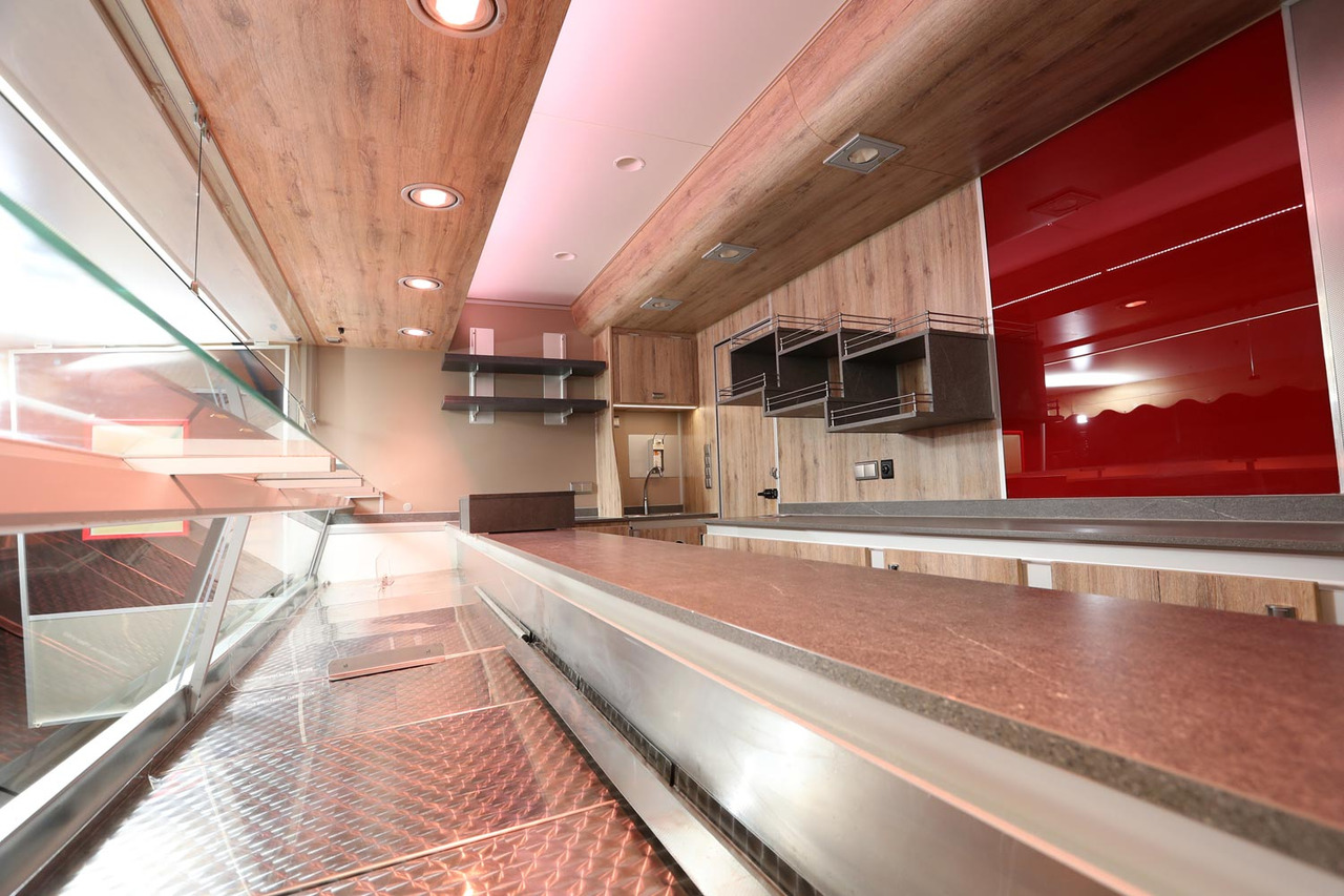 Wochenmarktmobil BORCO HÖHNS - Αυτοκινούμενη καντίνα: φωτογραφία 4 Wochenmarktmobil BORCO HÖHNS - Αυτοκινούμενη καντίνα: φωτογραφία 4