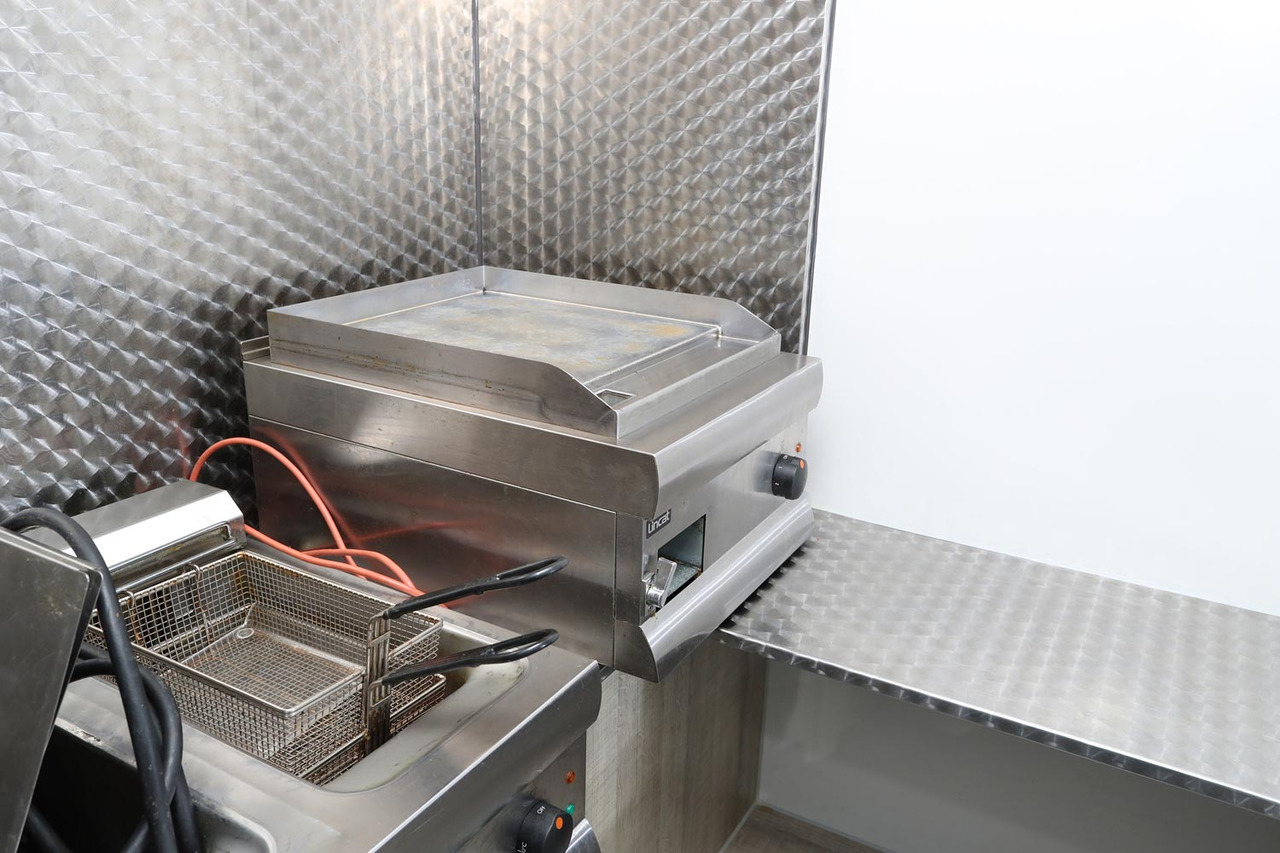 Wochenmarktmobil Seico - Αυτοκινούμενη καντίνα: φωτογραφία 3 Wochenmarktmobil Seico - Αυτοκινούμενη καντίνα: φωτογραφία 3