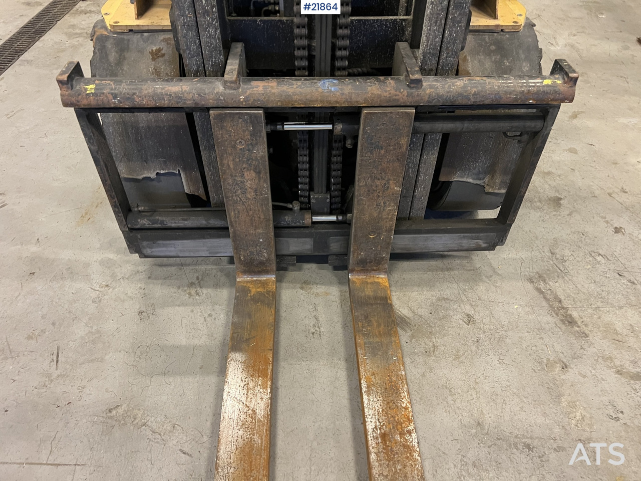 CAT DP30N truck - Πετρελαιοκίνητο περονοφόρο: φωτογραφία 3 CAT DP30N truck - Πετρελαιοκίνητο περονοφόρο: φωτογραφία 3