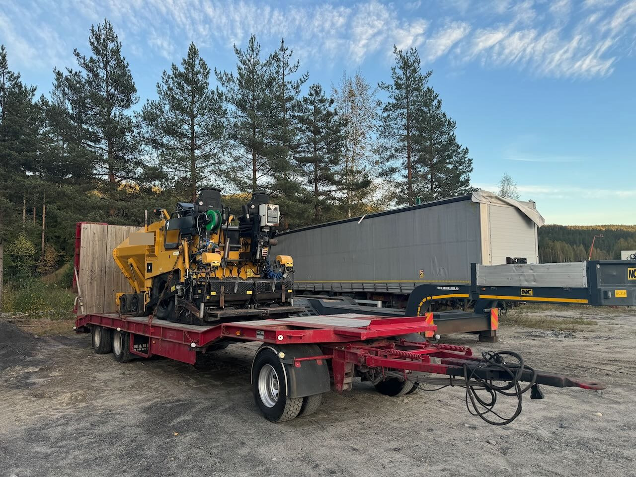 Caterpillar AP 300 - Διαστρωτήρας ασφάλτου: φωτογραφία 1 Caterpillar AP 300 - Διαστρωτήρας ασφάλτου: φωτογραφία 1