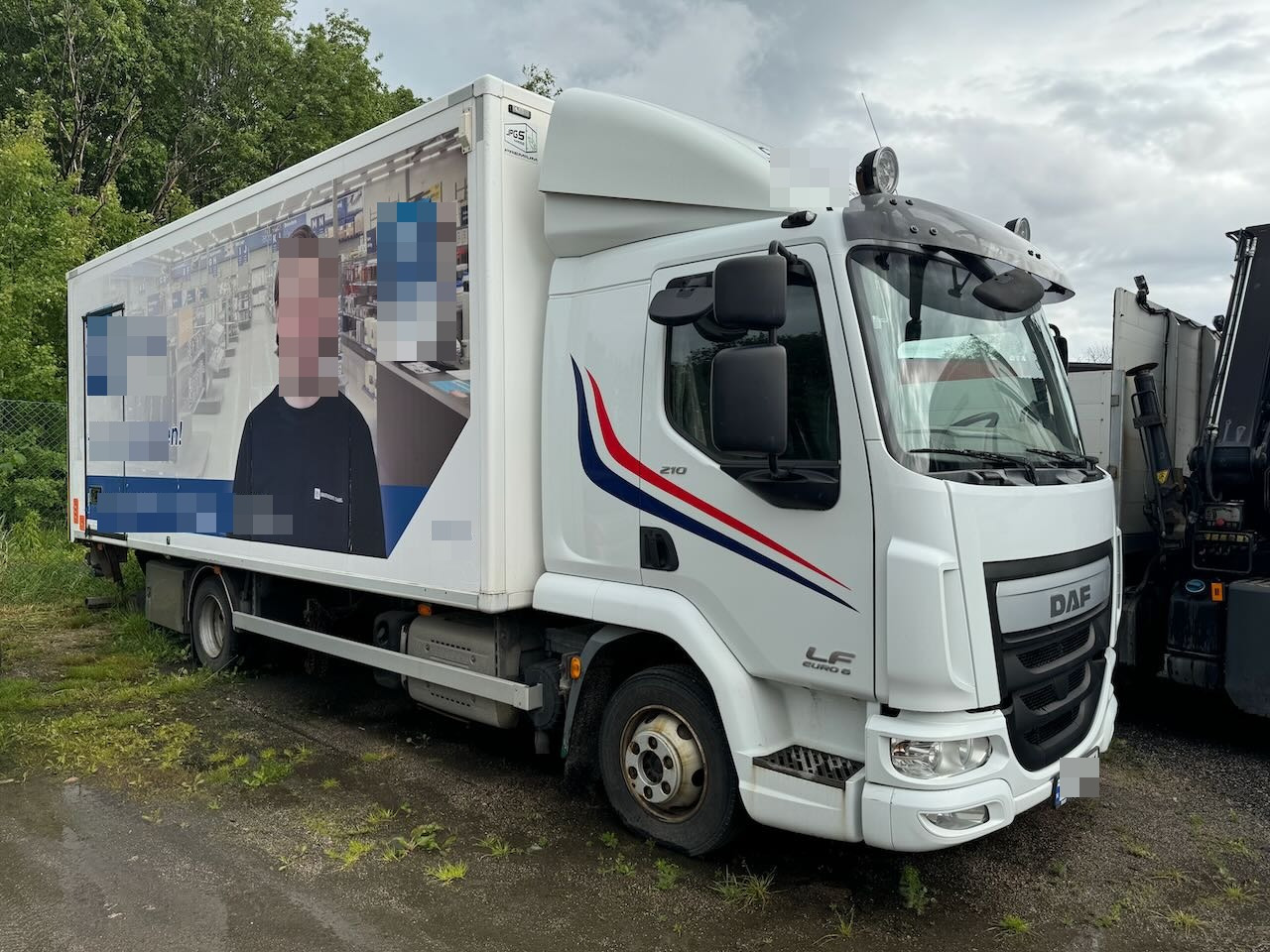 DAF LF 210 - Φορτηγό κόφα: φωτογραφία 2 DAF LF 210 - Φορτηγό κόφα: φωτογραφία 2